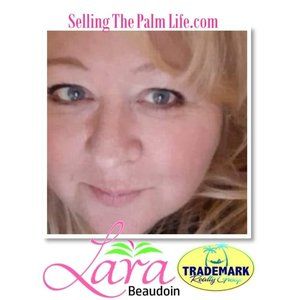 Meet your Posher, Lara